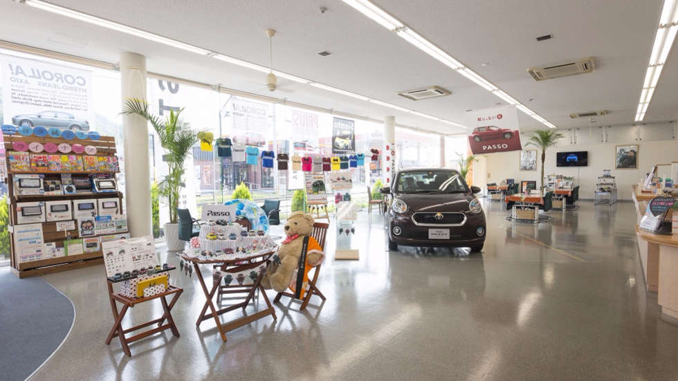 太子店 トヨタカローラ姫路