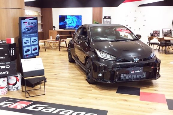 GR YARIS