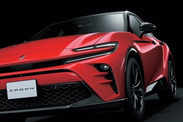PHEV is coming soon! スポーティさを際立たせたプラグインハイブリッド、2023年冬頃登場予定